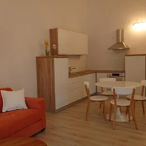 Irena Apartment Cres